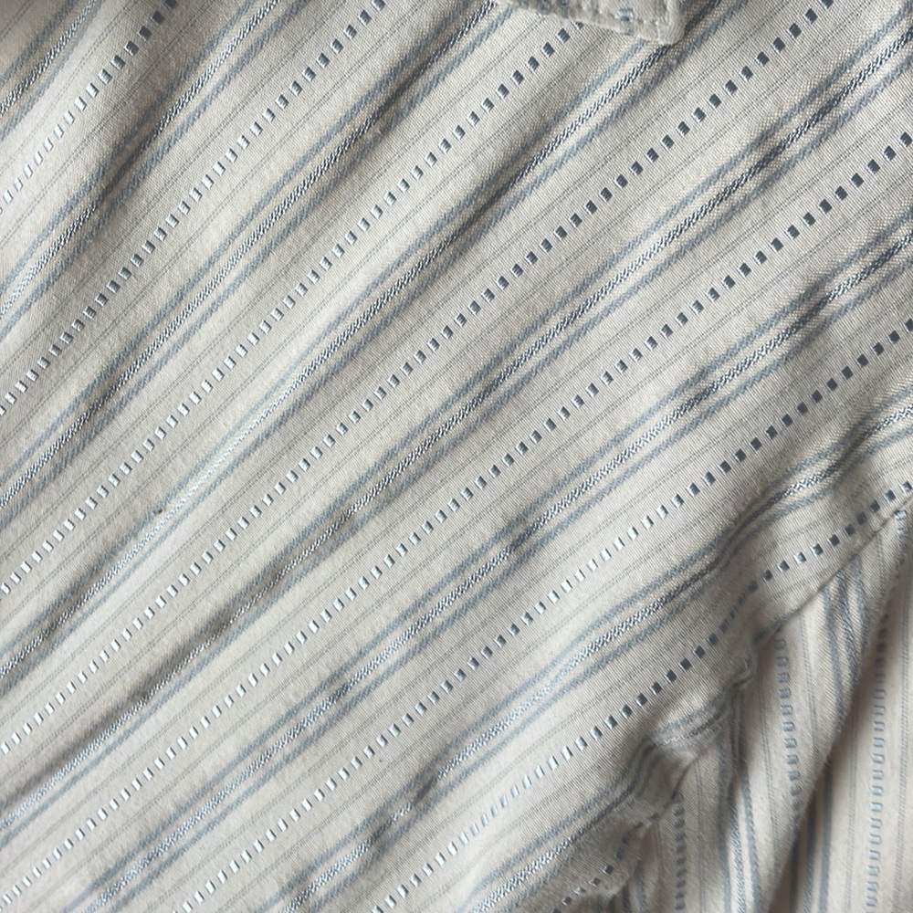 Blouse - Picture 3 of 3
